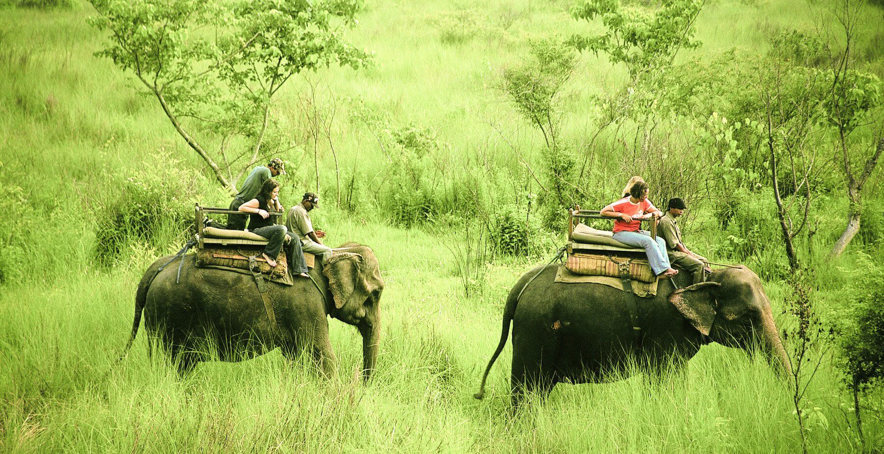 places to visit in chitwan nepal