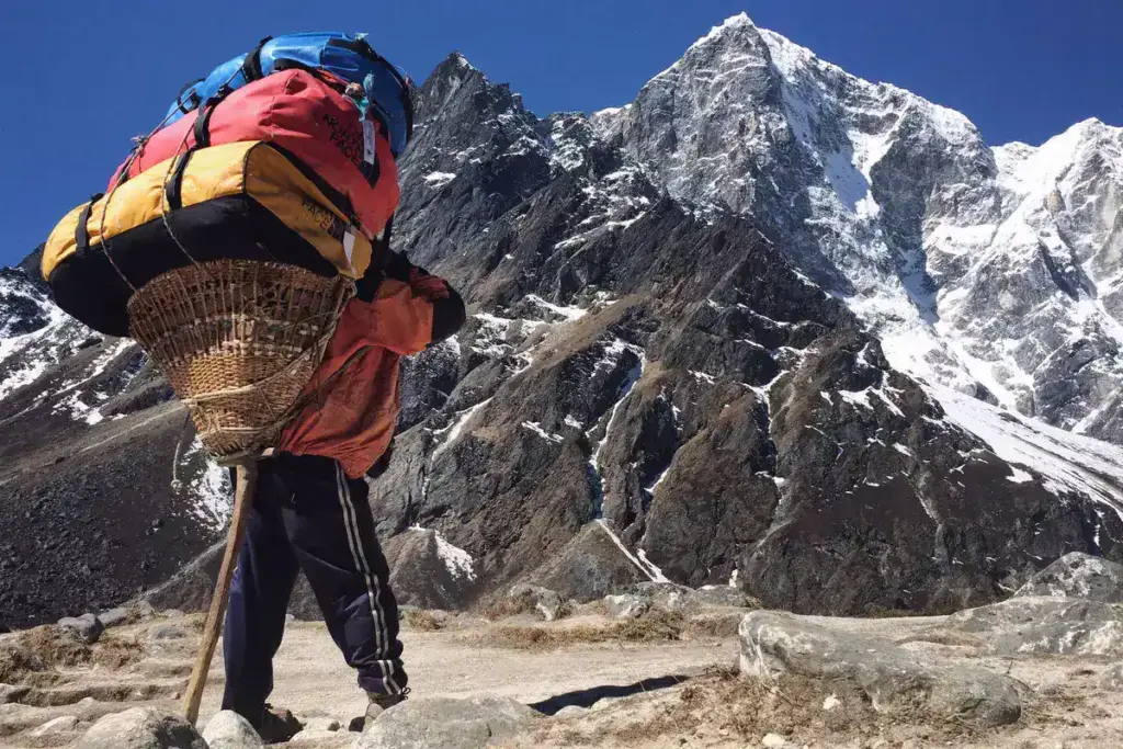 how much do sherpas earn