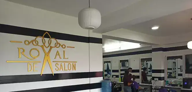 Royal de' Salon